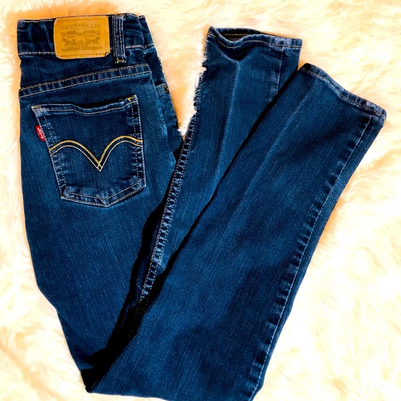 Girls Levi’s Boyfriend Fit Jeans. Size 10 - Picture 4 of 6